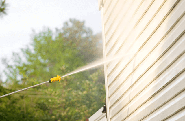 pressure washing roof