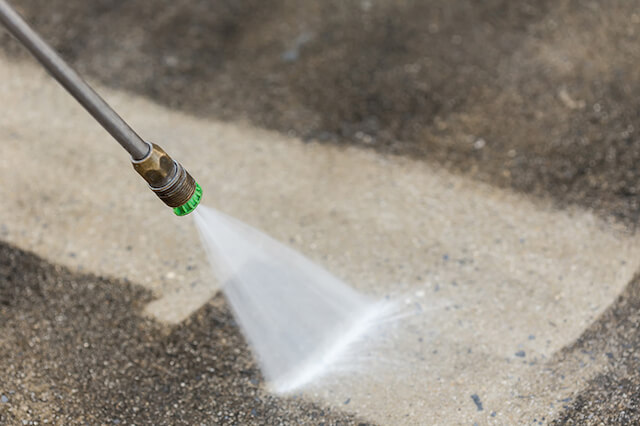 parking lot pressure washing in baltimore